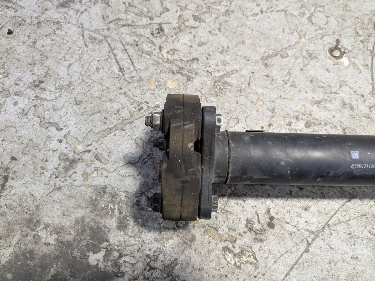 18-20 OEM BMW G30 M550 AWD Rear Drive Shaft Driveshaft Propeller