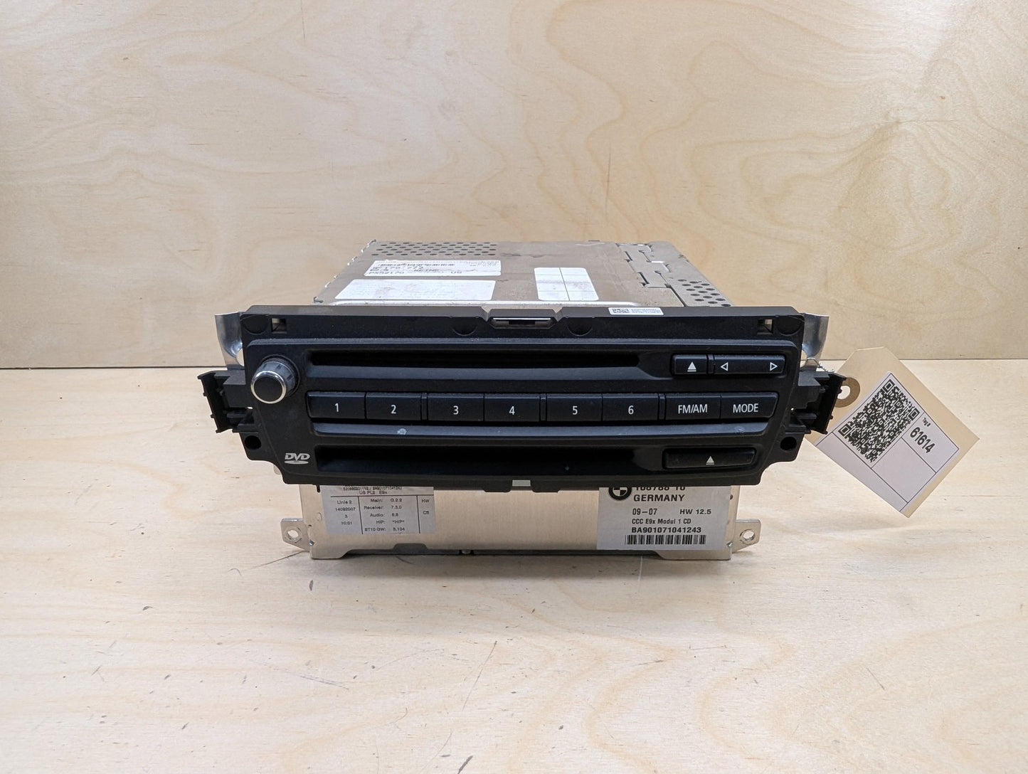 06-08 OEM BMW E90 E92 E93 335 M3 CCC Navigation Headunit CD DVD FM Radio Tuner
