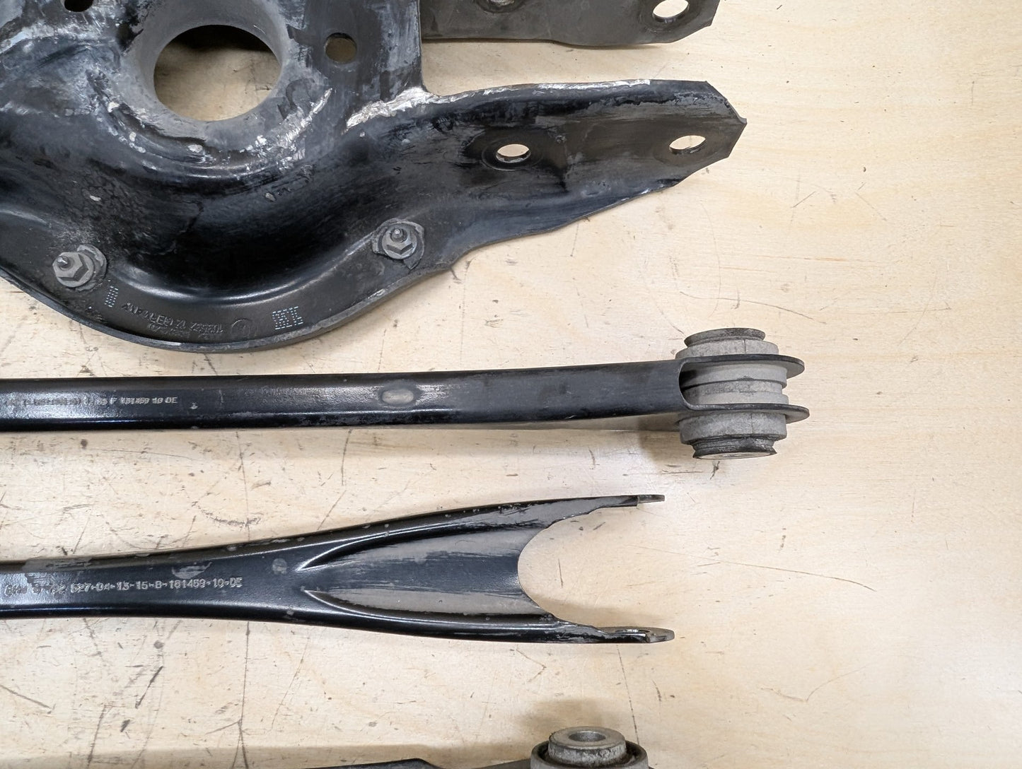 2012-2018 BMW 320i F30 Rear Right Passenger Control Arms SET 6792540