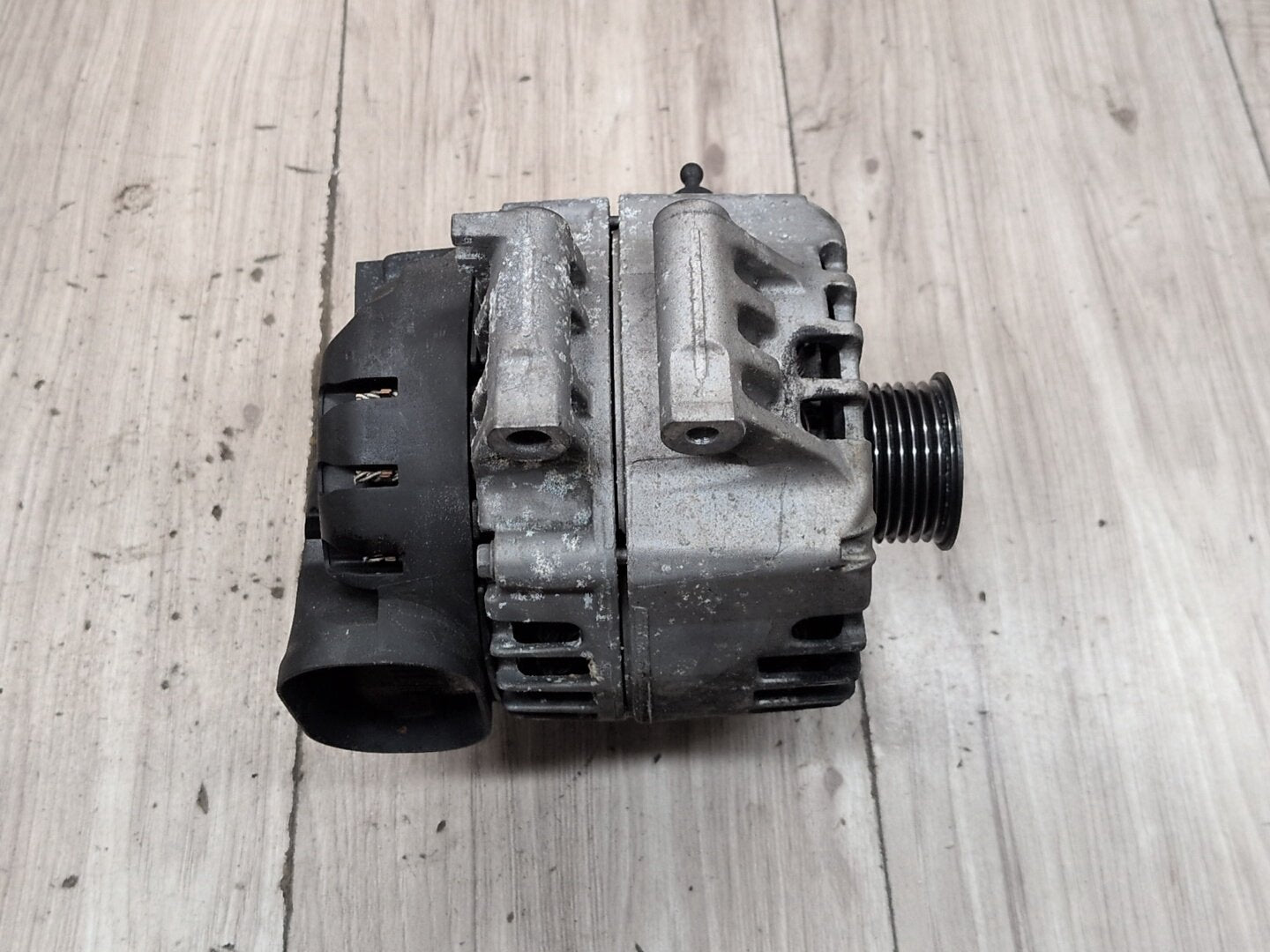 16-23 OEM BMW F16 G05 G07 G12 G16 G30 M550 Engine N63 Alternator Generator 250A