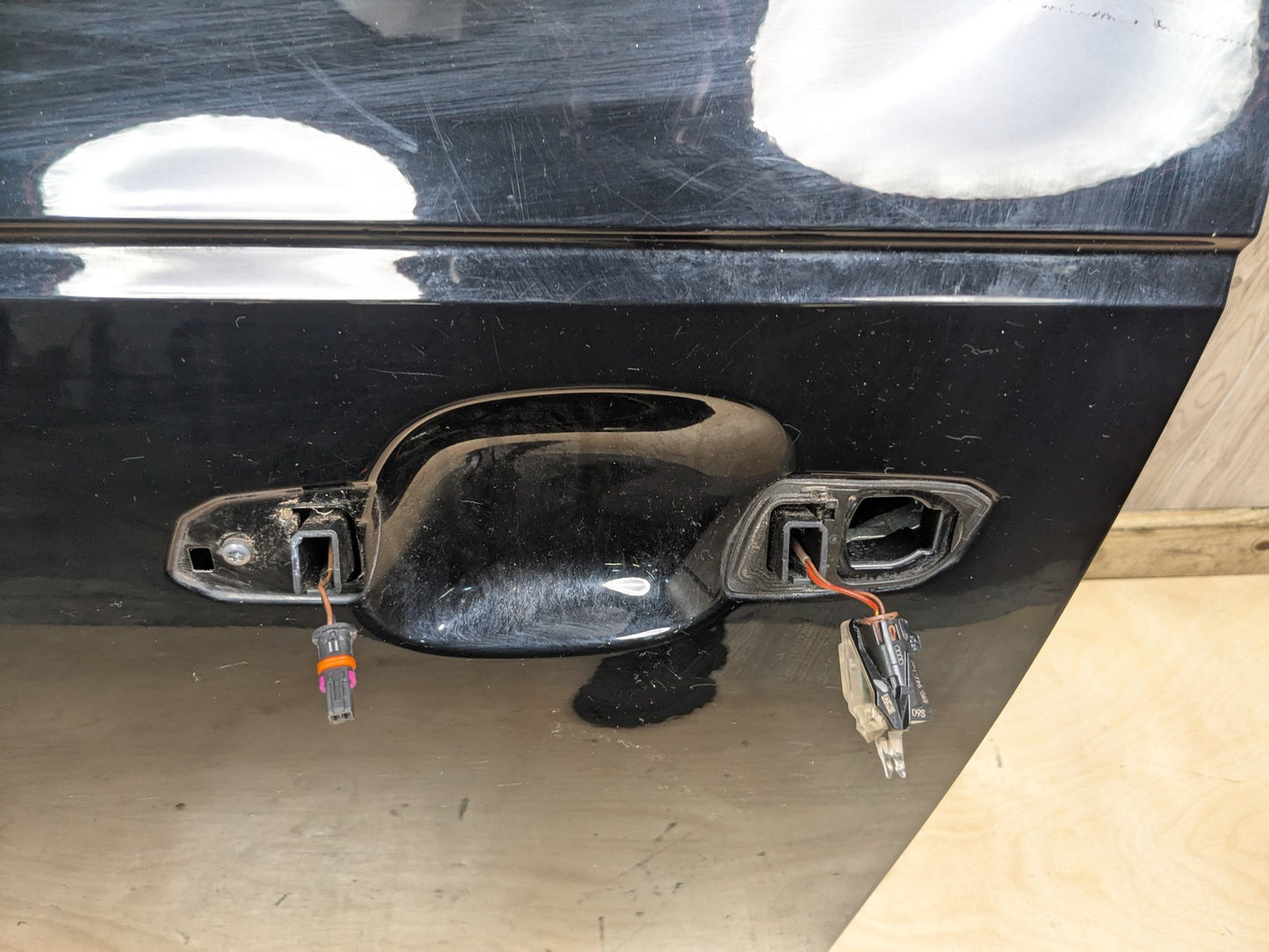 2017-2019 OEM Audi A4 S4 RS4 B9 Front Left Driver Door Shell Panel Black A2