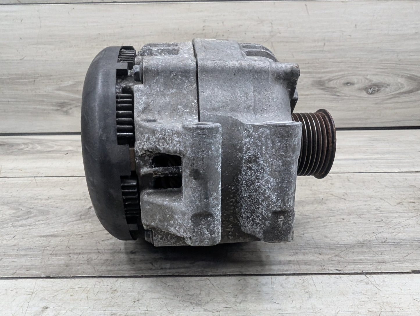OEM BMW F10 F13 F15 F22 F25 F30 F32 F33 F36 Engine N55 Alternator Generator 215A