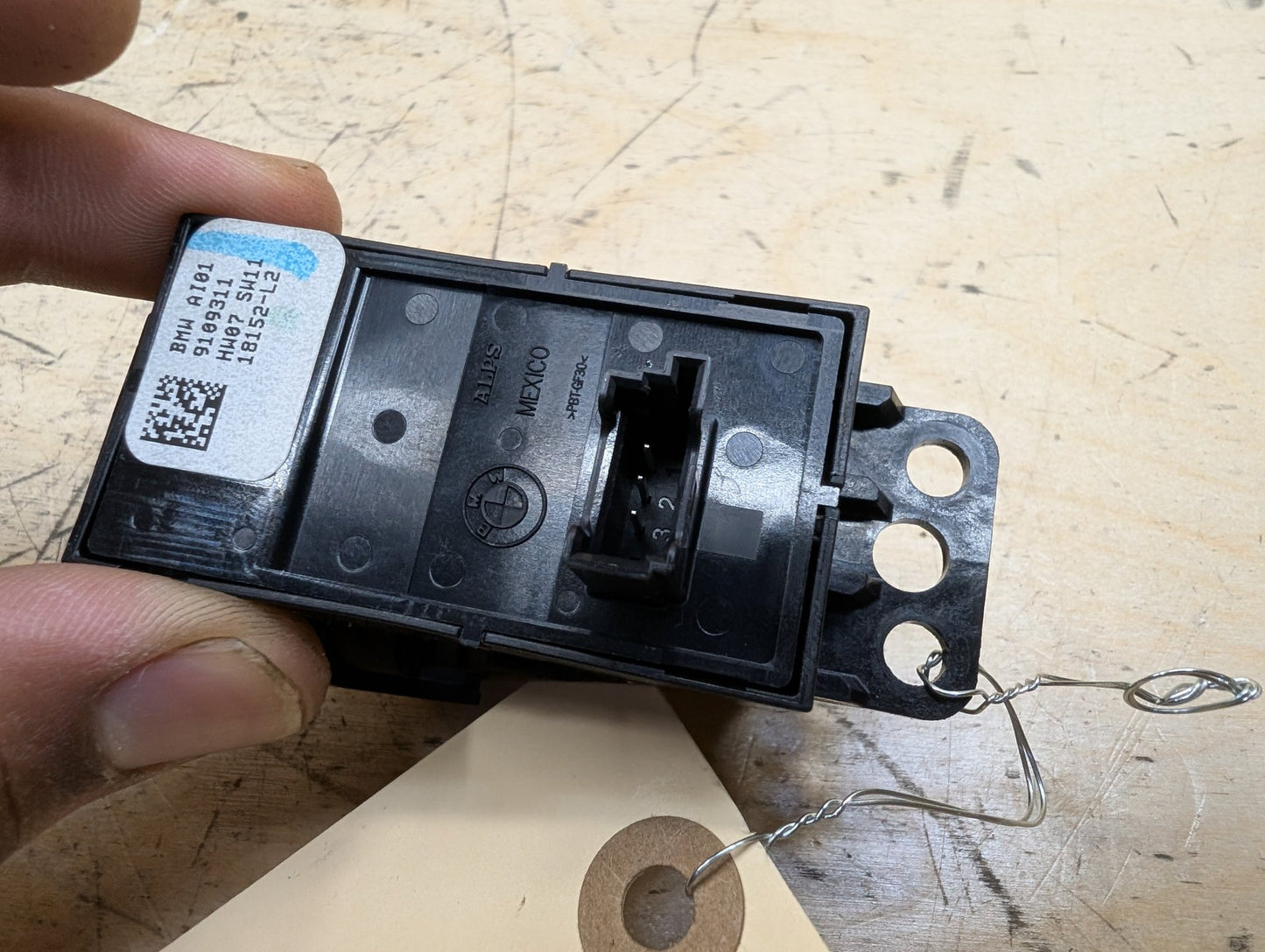 OEM BMW F90 M5 G30 G01 X3 G02 X4 F97 F98 Parking Brake Auto Hold Switch BLACK
