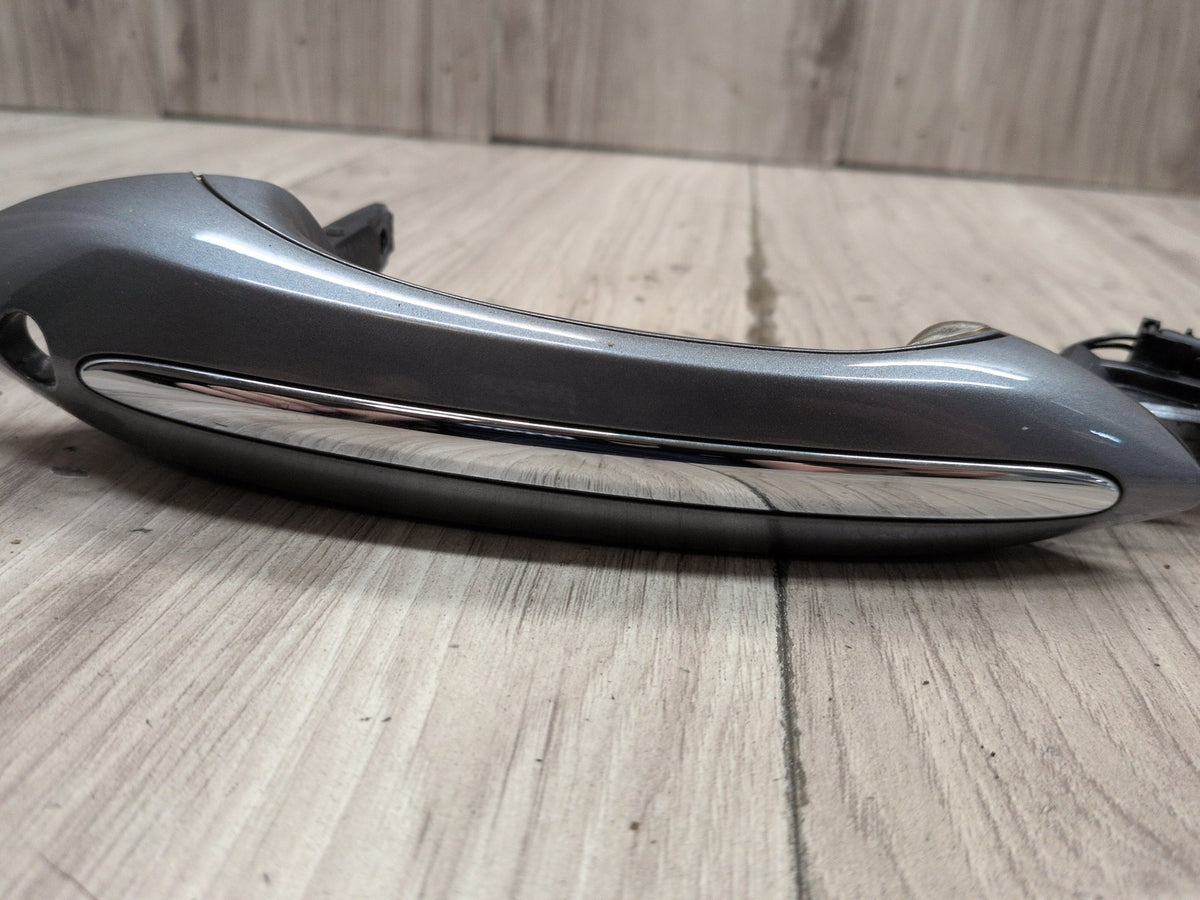 2011-2016 BMW M5 F10 Front Left Exterior Door Handle w/ Comfort Access 7305343