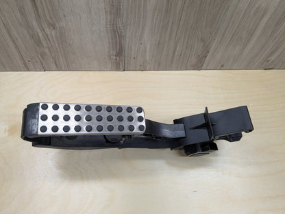 2009-2011 Mercedes-Benz SLK-Class R171 Gas Accelarator Pedal A2113001604 OEM