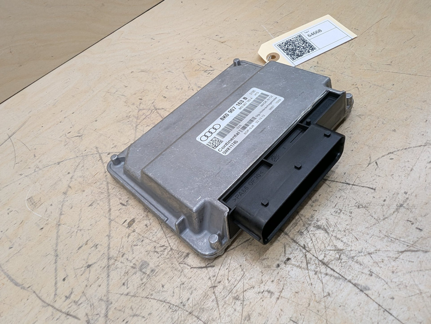 2011-2017 Audi RS5 8T Rear Differential Control Module 8K0907163B OEM