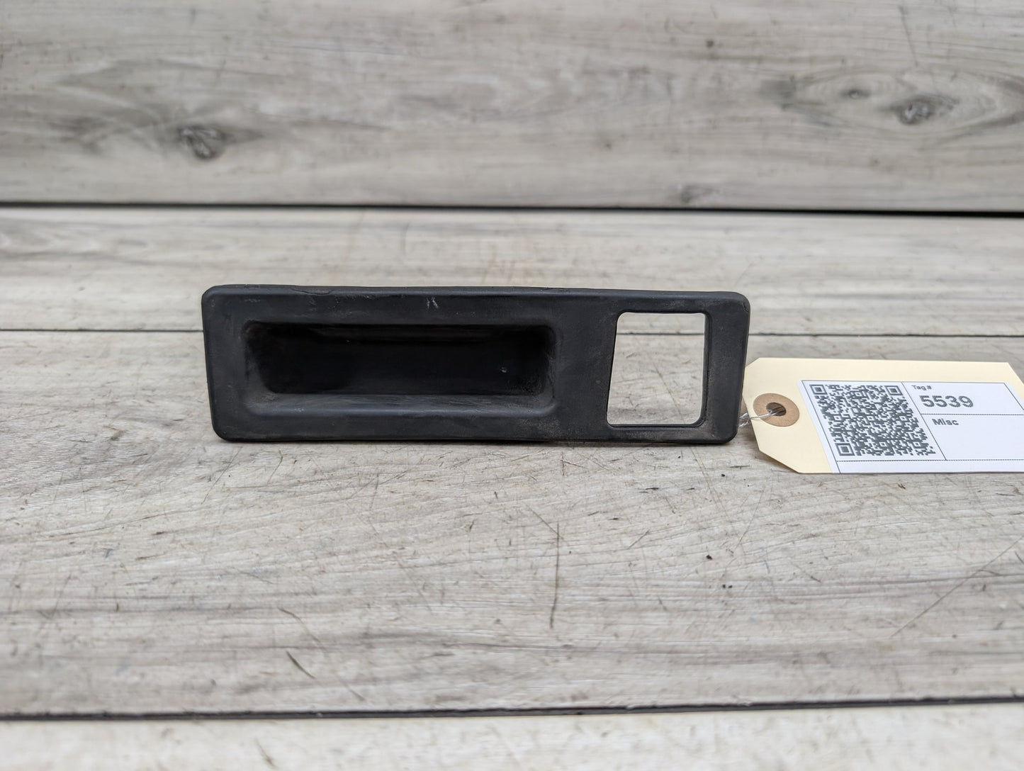OEM BMW F22 F23 F30 F32 F36 F80 F82 F87 M3 M4 Trunk Lid Release Switch Handle
