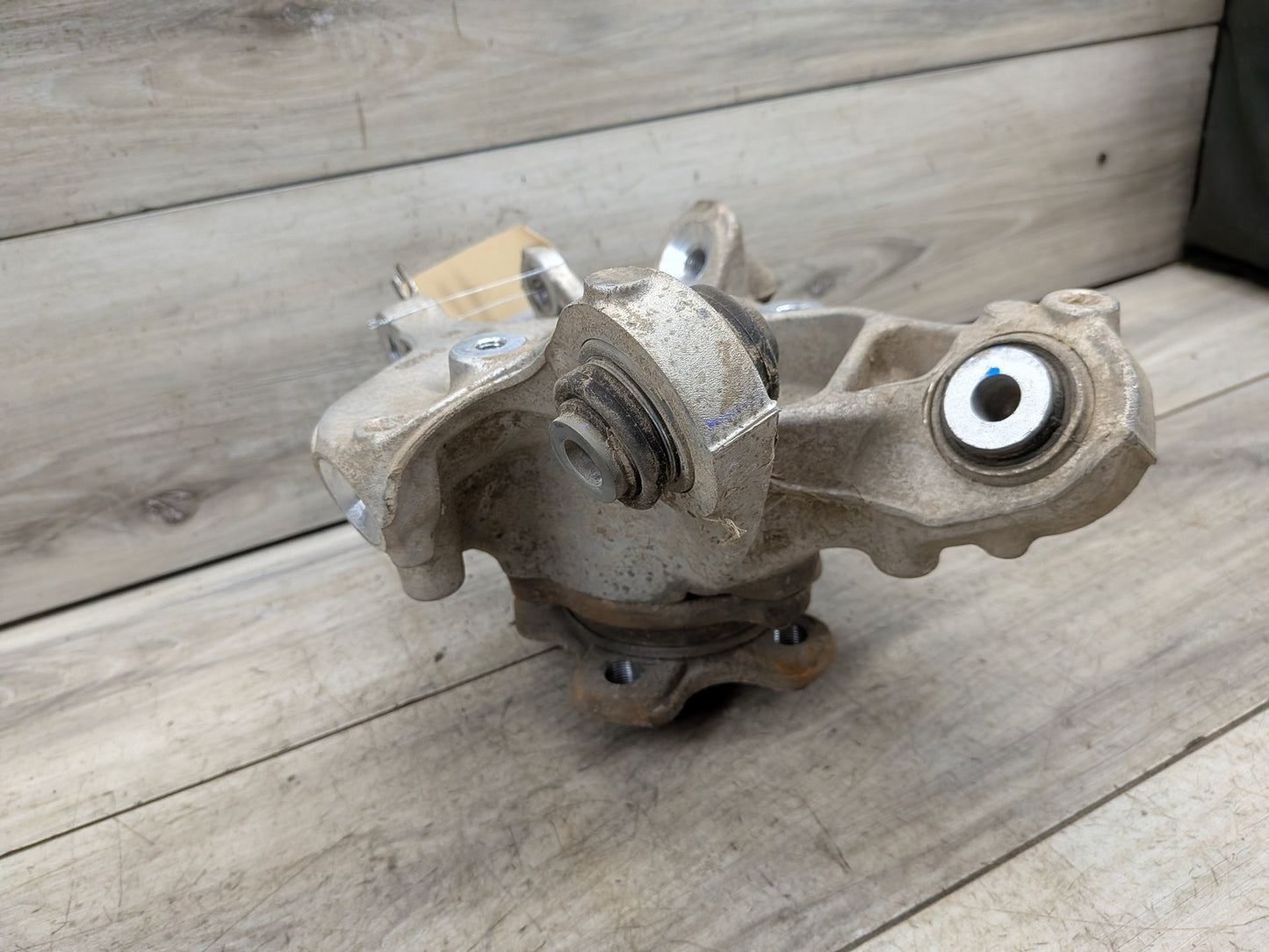 OEM BMW G01 X3 30i 30iX M40iX REAR Left Driver Knuckle Wheel Hub Spindle Bearing