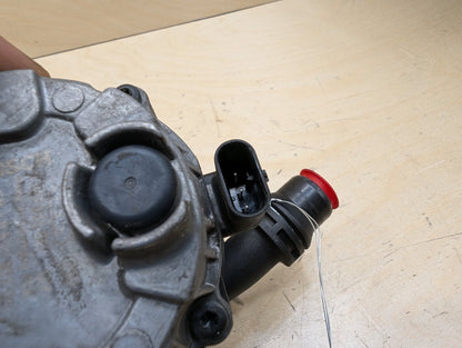16-24 OEM BMW F90 G11 G12 G30 M5 Engine Electric Auxiliary Water Coolant Pump