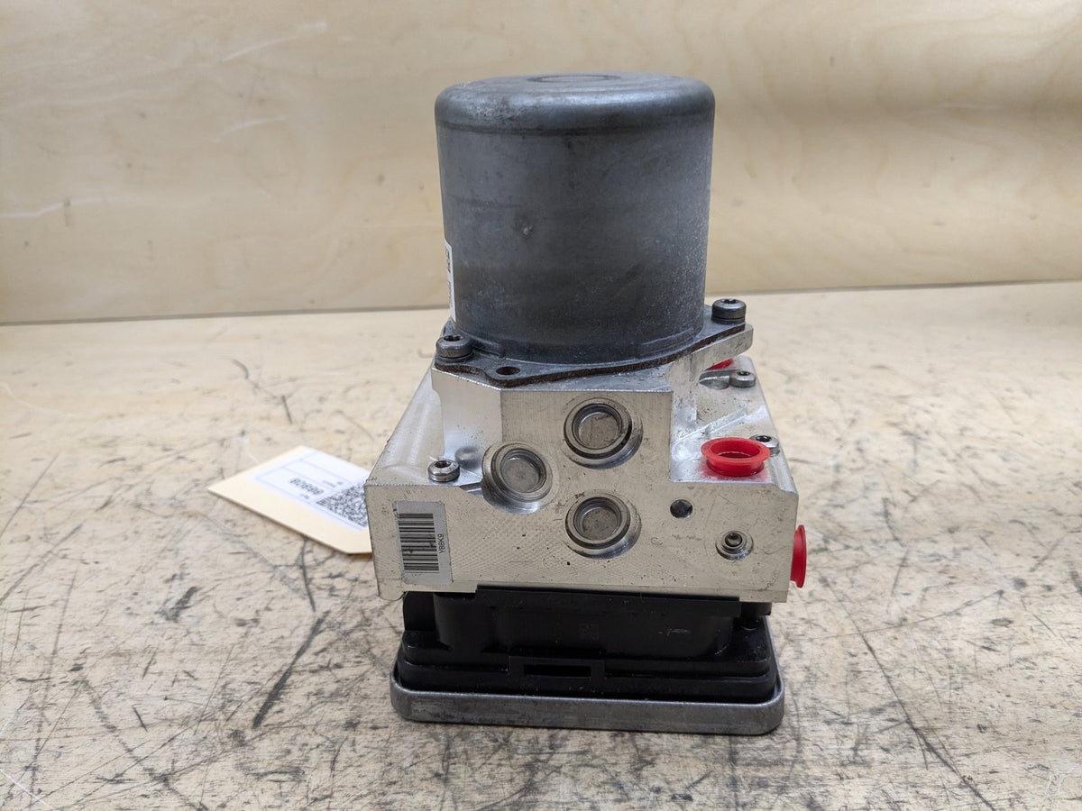 2016-2019 BMW 740Li G12 ABS Pump Module 6893764 OEM