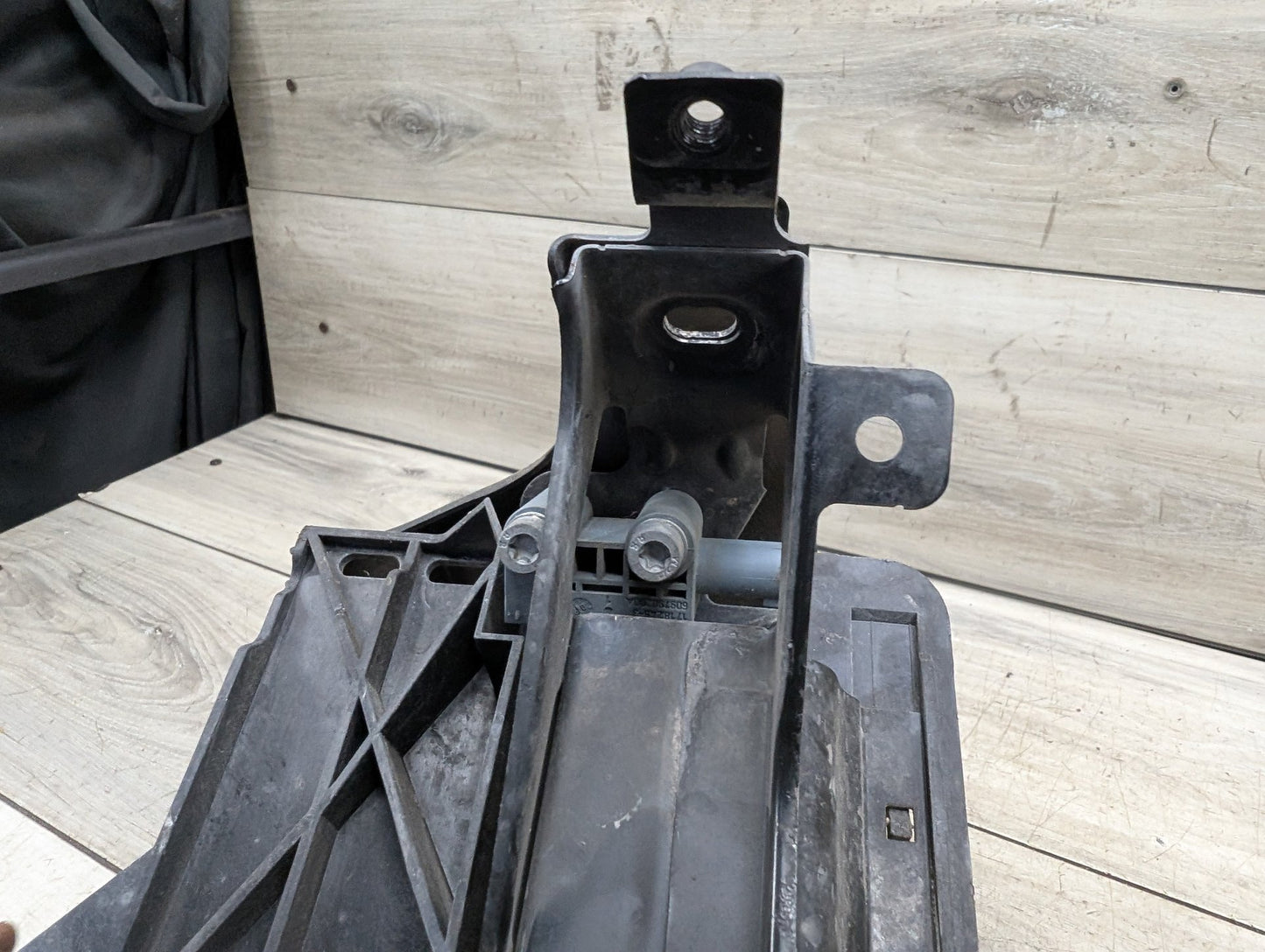 OEM BMW F10 528 535 550 M5 Right Passenger Side Headlight Support Mount Bracket