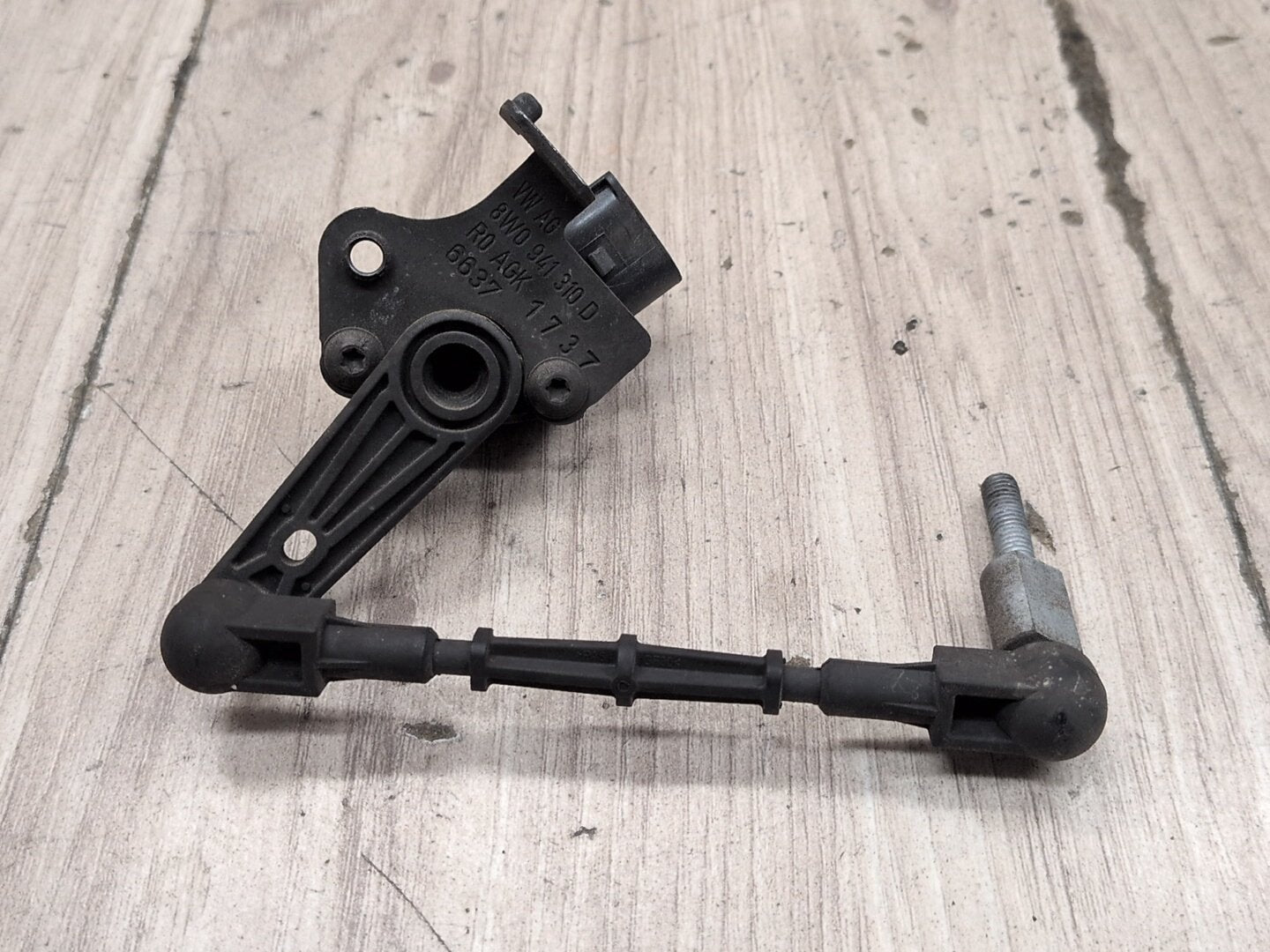 2018-2023 Audi S4 B9 Suspension Height Level Sensor 4M0907503