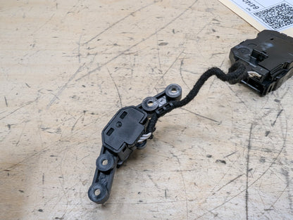 2018-2024 BMW X3 G01 - Steering Wheel Heater Switch PN: 6884432