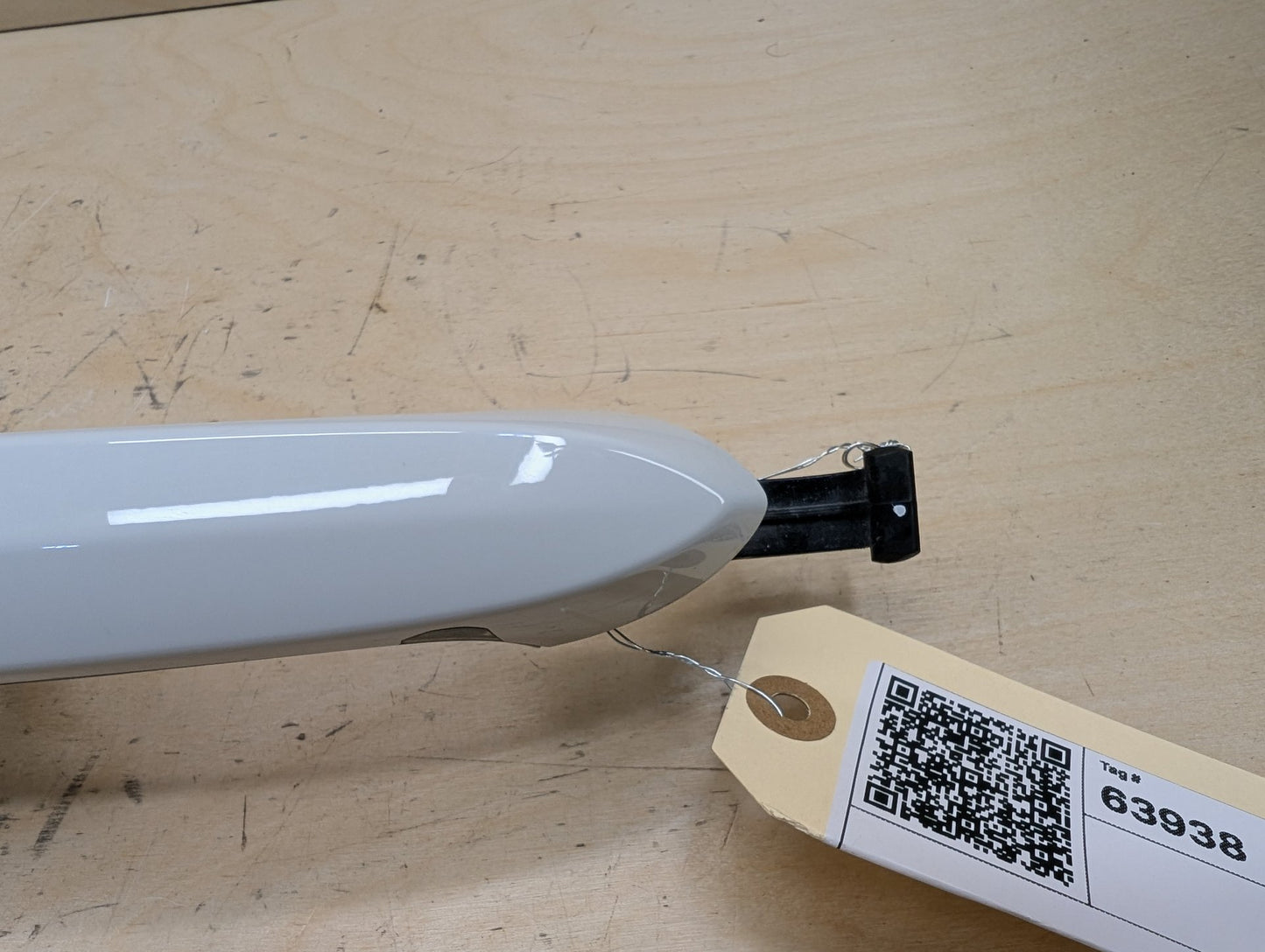 2018-2024 BMW X3 G01 Front or Rear Right Passenger Exterior Door Handle 7470528