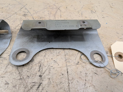 2011-2017 Audi RS5 8T Front Right Passenger Fender Brackets SET 8T0821468A OEM