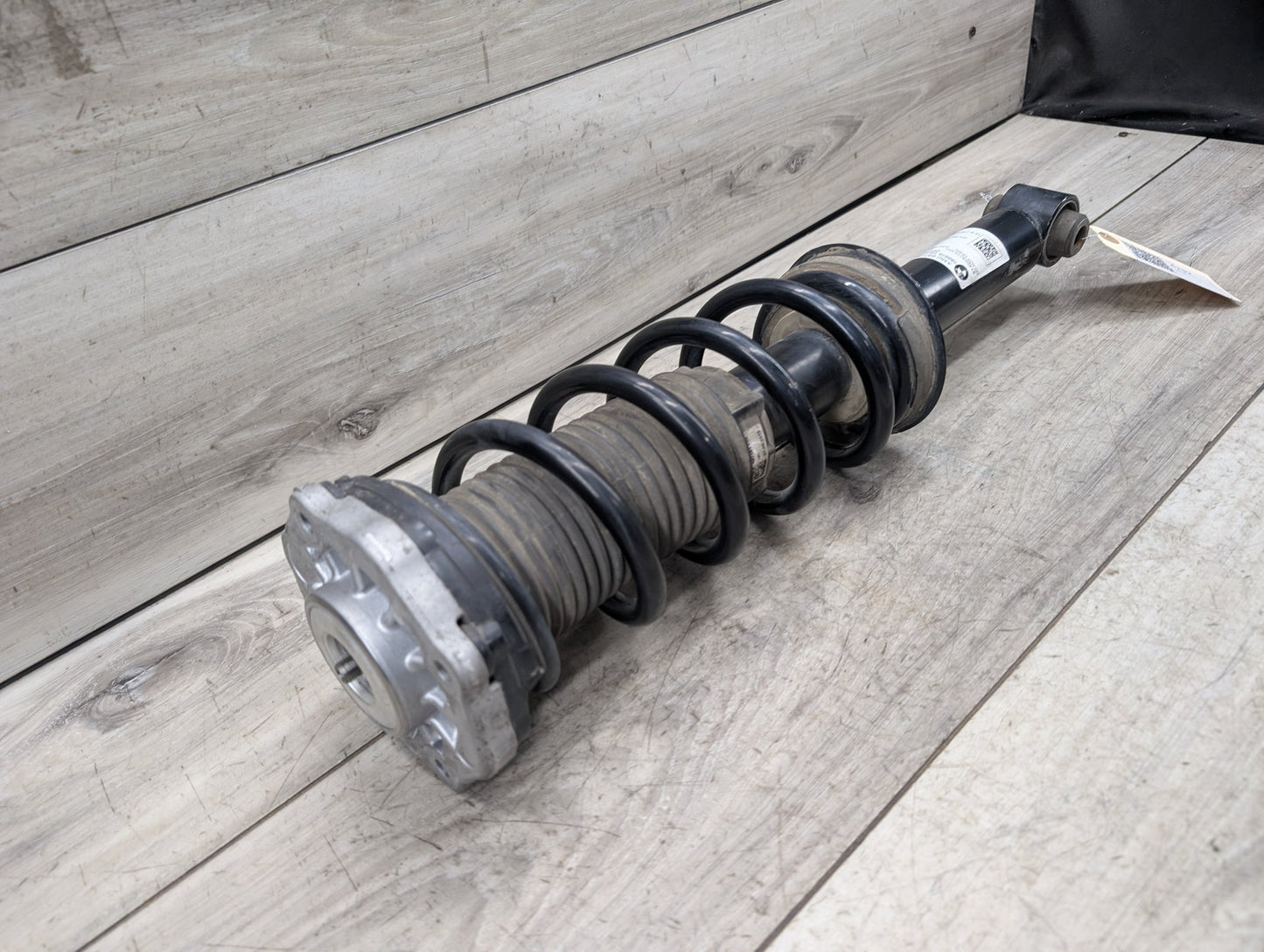 18-24 OEM BMW G01 X3 30i 30iX REAR Left or Right Spring Strut Shock Absorber