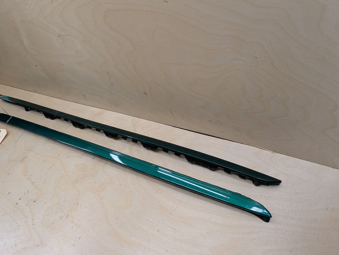 2015-2019 BMW X6 F16 Front Left Right Side Windshield Drip Trim Molding SET 7292407