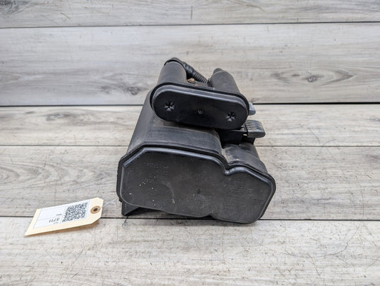 2011 - 2017 BMW X3 F25 Fuel Vapor Charcoal Canister 7318338 N20B20A