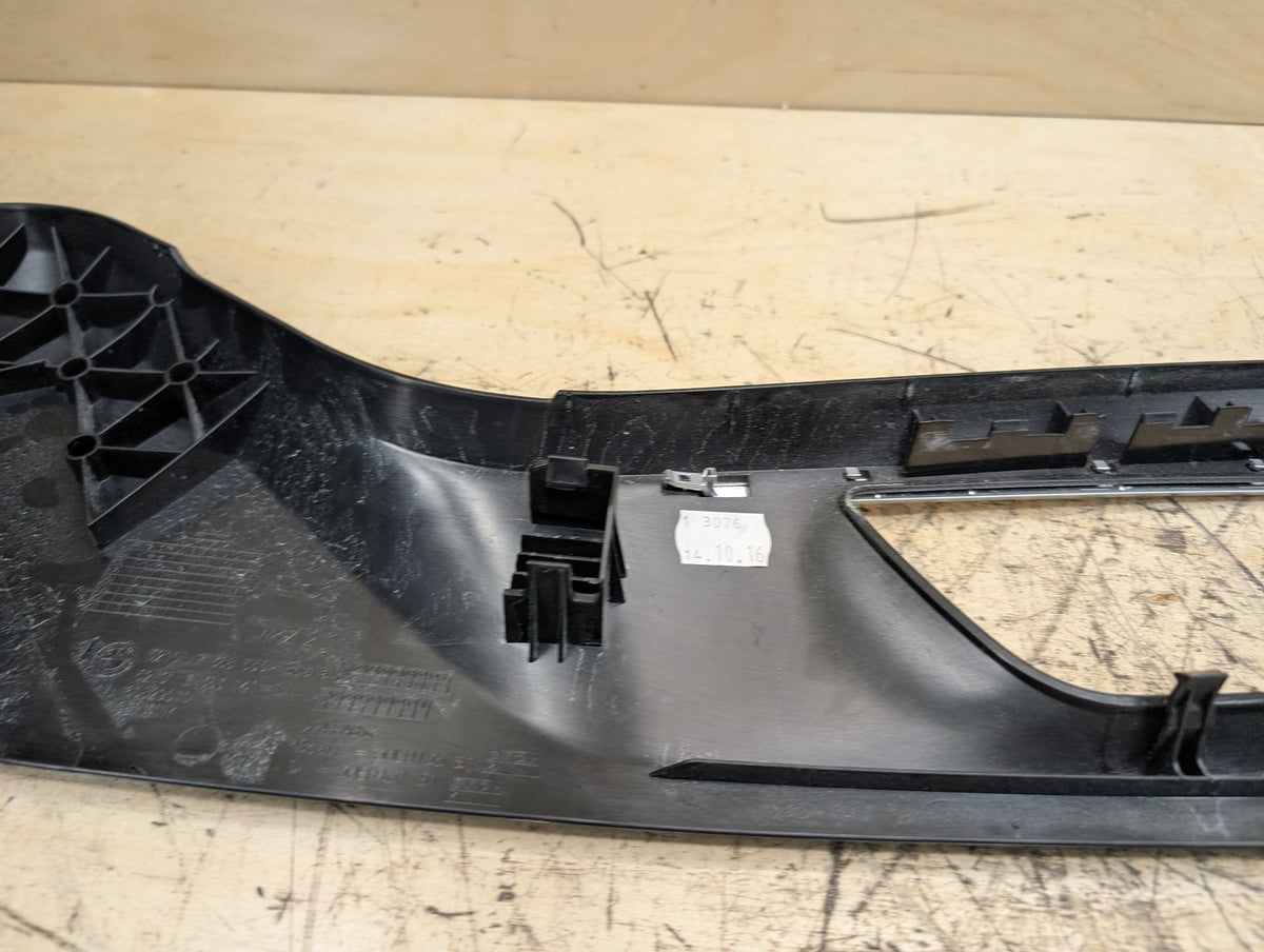 2016-2019 BMW 740i G12 Front Left Driver Seat Switch Trim Bezel Cover 7368555