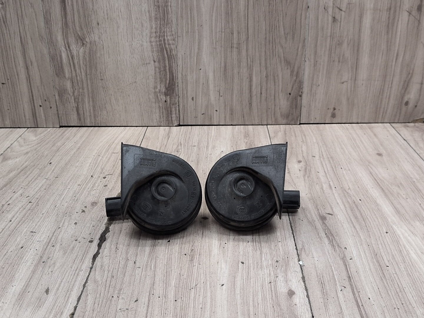 2015-2018 BMW X5 F85 Alarm Horns SET 7353191