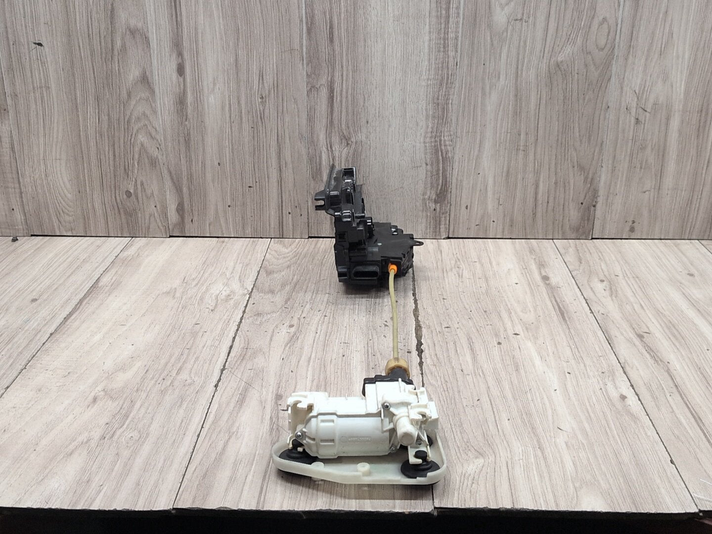14-18 OEM BMW F15 X5 REAR LEFT DRIVER Door Lock Latch Actuator SOFT CLOSE