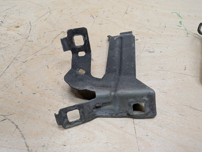 12-20 OEM BMW F30 F32 F33 F36 Front Left Driver Fender Wing Holder Bracket SET