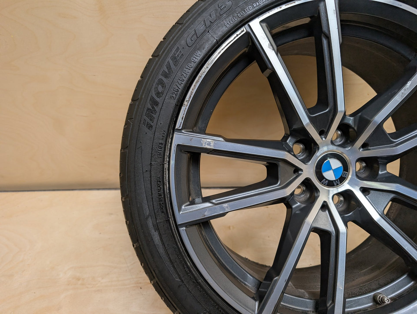OEM BMW G20 G22 G23 G42 330 M340 FRONT Rim Wheel 18x7.5 ET25 V-spoke Style 780