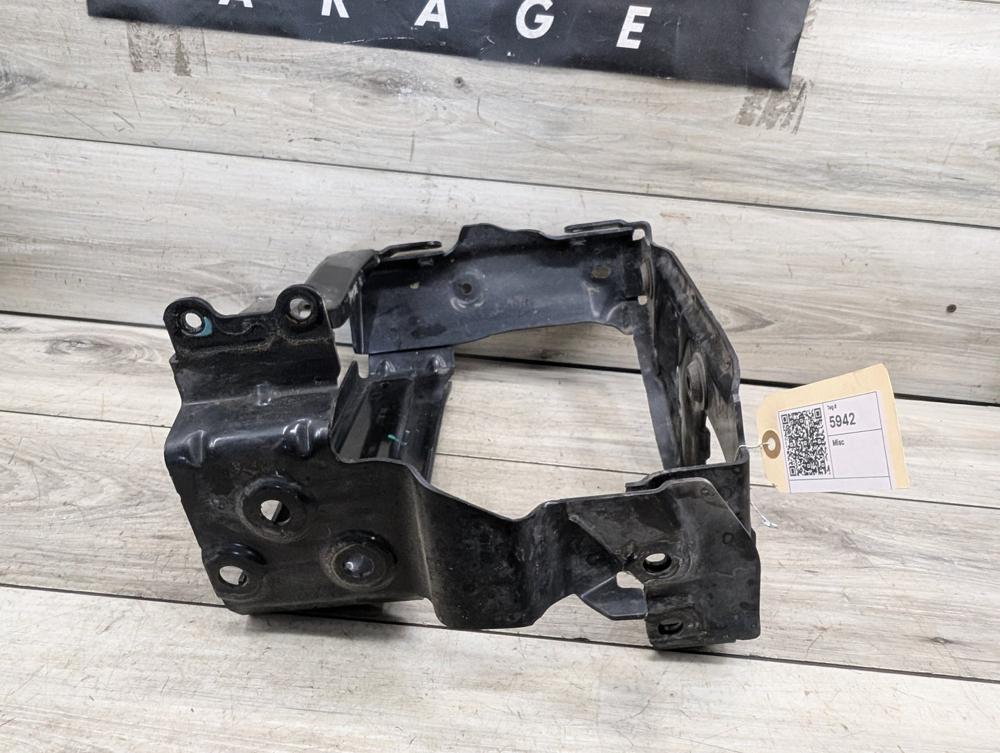 OEM BMW F90 F93 G12 G16 G30 M5 M8 Front Right Passenger Radiator Support Bracket