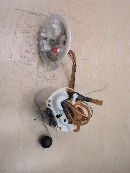 18-24 OEM BMW G01 G02 X3 X4 30i 30iX M40iX B46 B58 Sending Gas Tank Fuel Pump