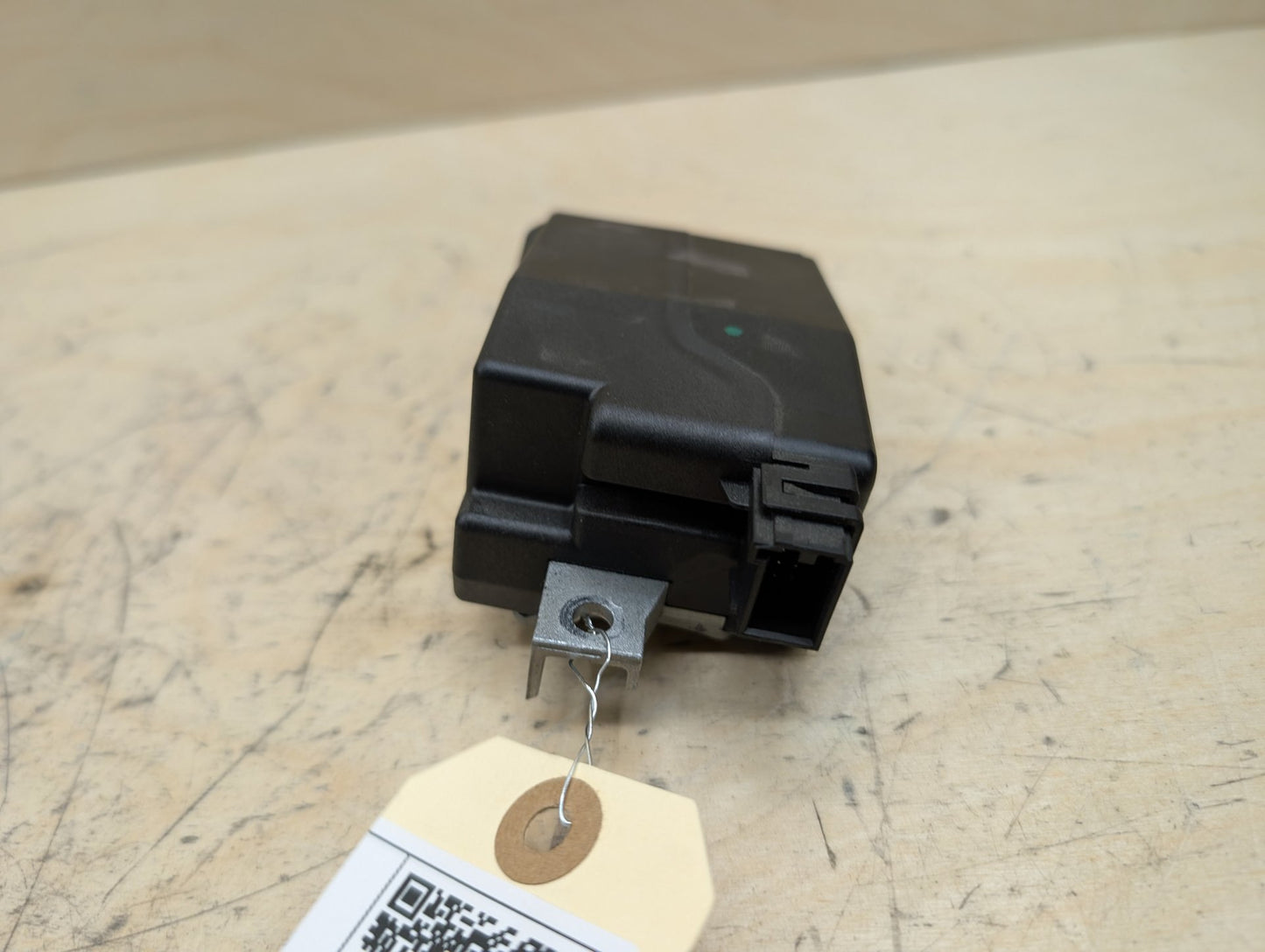 2011-2017 Audi RS5 8T Steering Column Lock Control Module 8K0905852E OEM