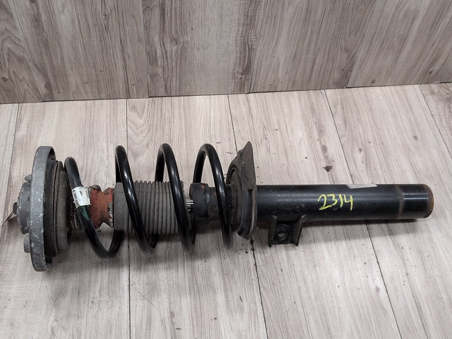 11-18 OEM BMW F25 F26 X3 X4 Front Right Passenger Spring Strut Shock Absorber