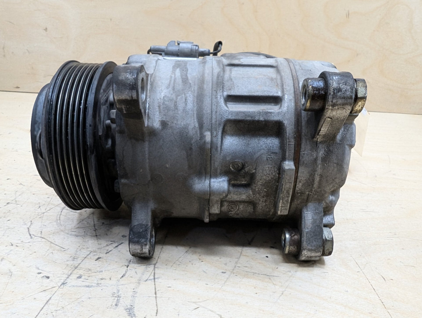 2012-2018 BMW F30 328i N20B20O0 Engine Motor A/C AC Compressor Clutch Pump Pulley 9216466