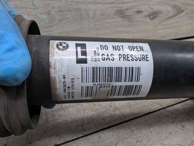 2014-2018 BMW X5 F15 Rear Left Right Spring Strut Shock Absorbers SET 6867876