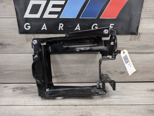 OEM BMW G20 G22 G23 G26 Front Left Driver Radiator Reinforcement Support Bracket