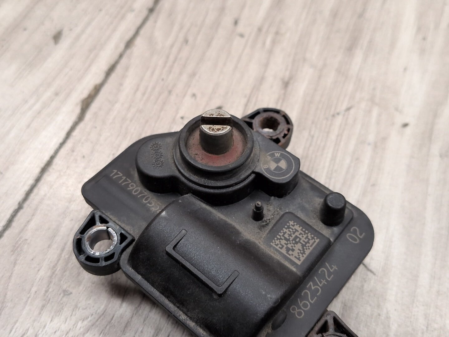 OEM BMW G01 G02 G11 G12 G14 G15 G30 X3 Muffler Exhaust Flap Actuator Drive Motor