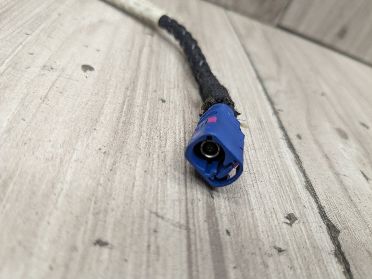 2009-2011 Mercedes-Benz SLK-Class R171 Roof Shark Fin Antenna A1718270011 OEM
