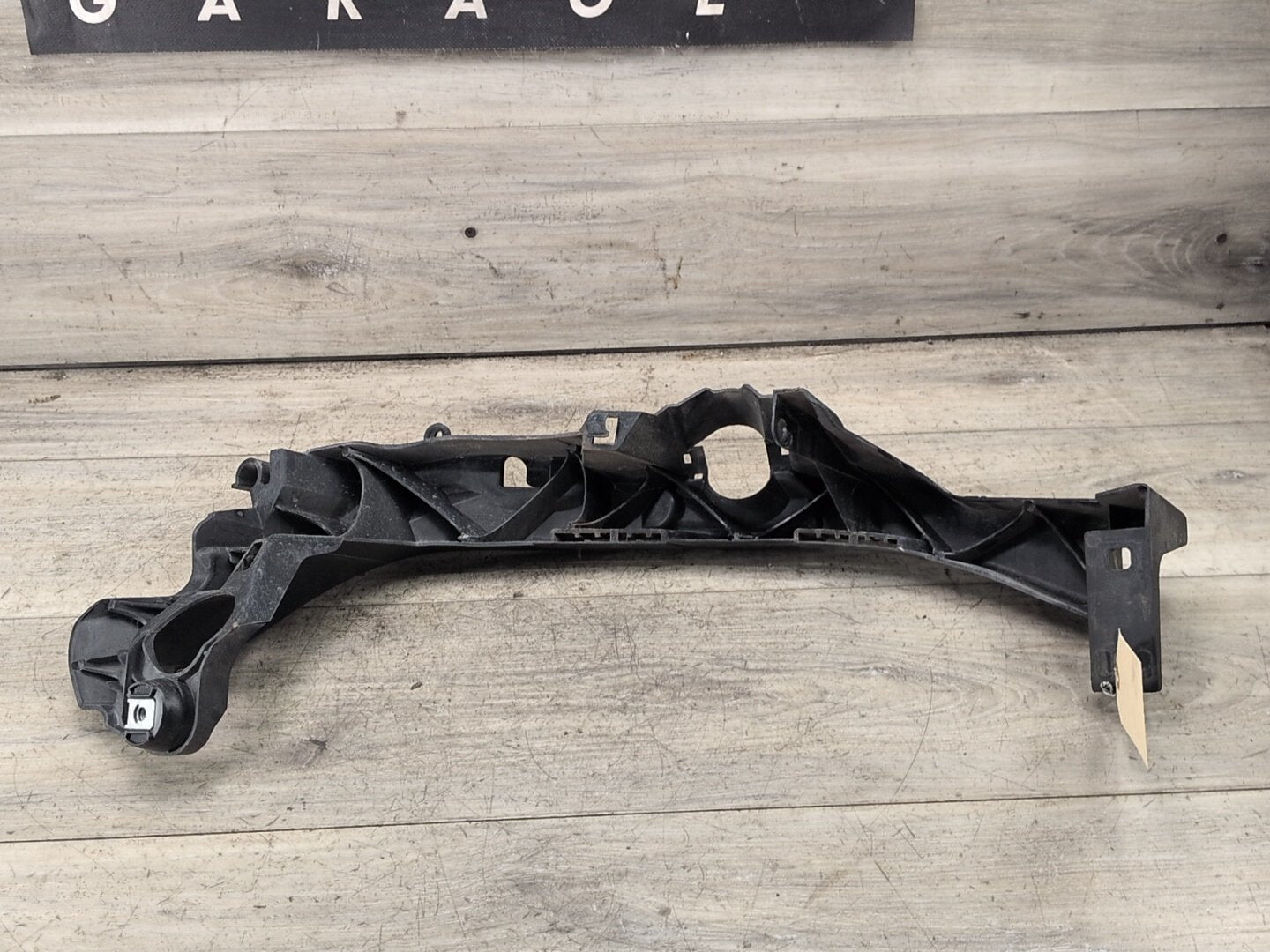 07-10 OEM BMW E92 E93 328 335 Right Passenger Headlight Bracket Carrier Mount
