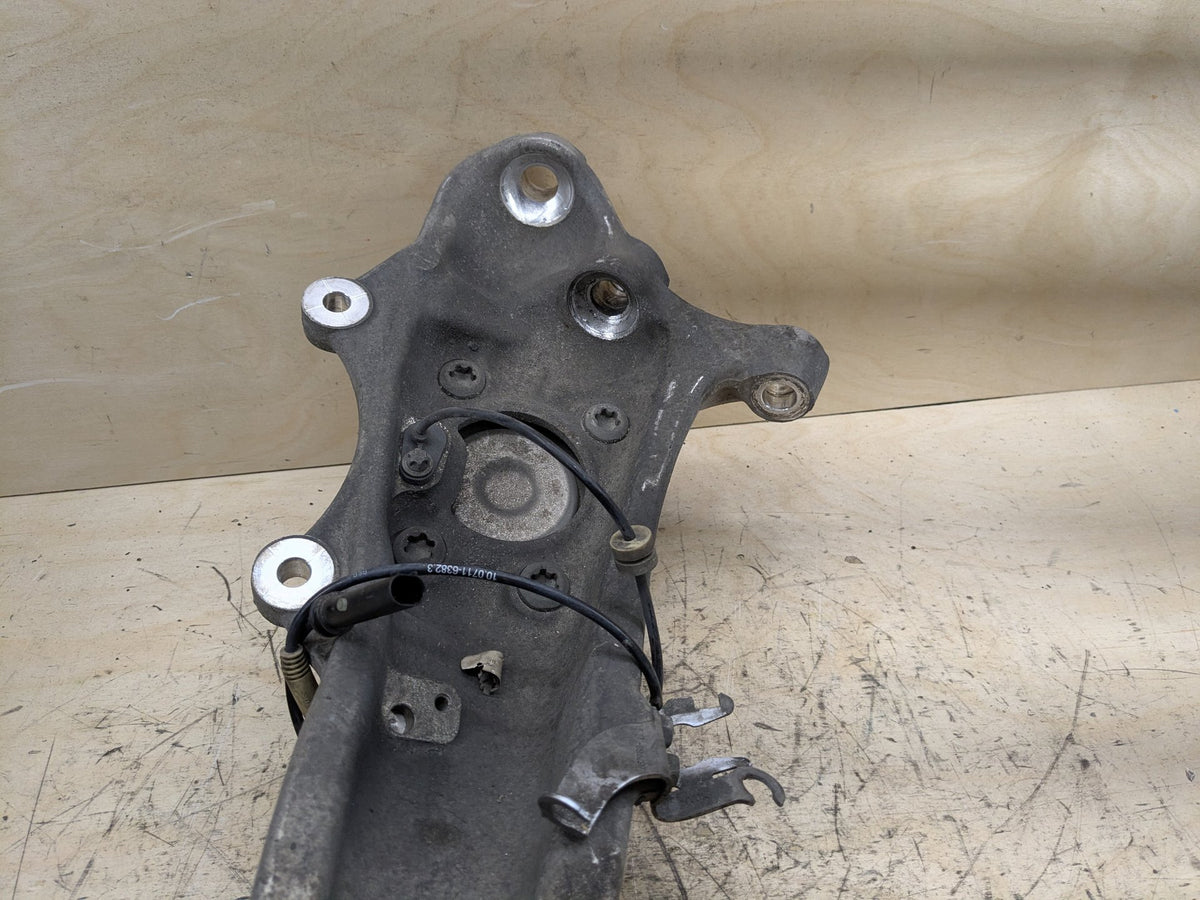 16-19 OEM BMW G11 G12 740 750 RWD Front Right Passenger Spindle Knuckle Bearing