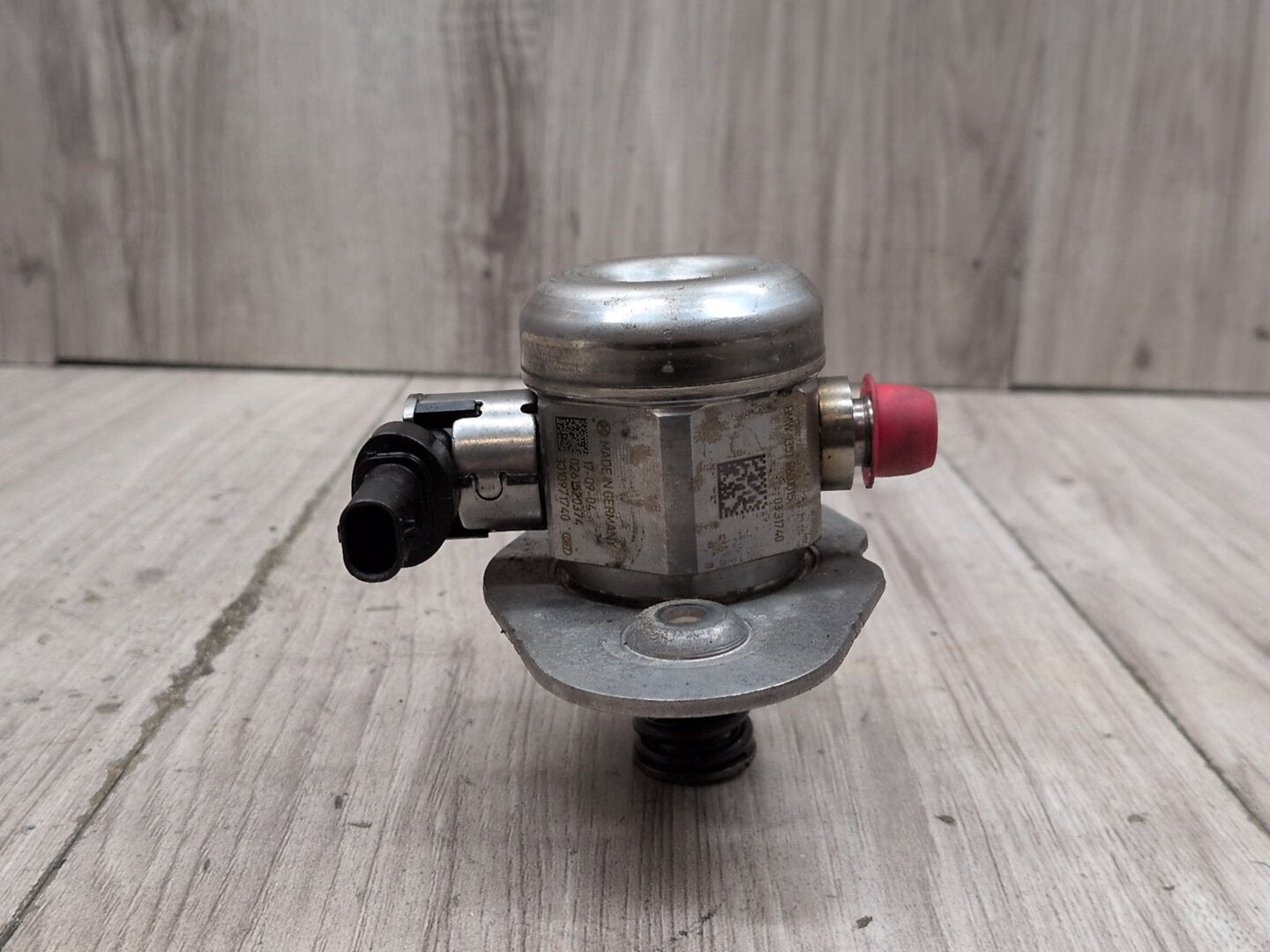 16-20 OEM BMW G11 G12 750 G30 M550 Engine N63R HPFP High Pressure Fuel Pump 1-4
