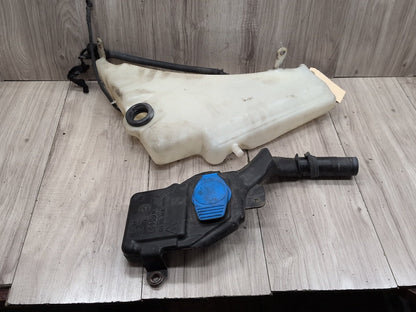 2013 - 2017 Audi S5 8T Windshield Reservoir Tank Assembly 8T1955463B CTUB