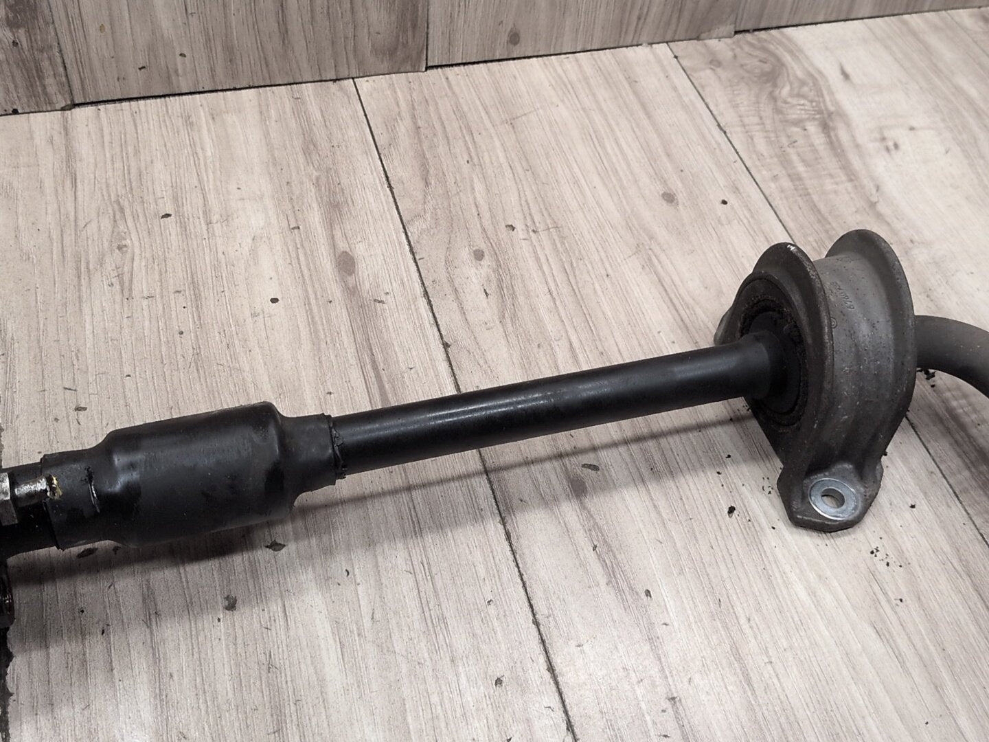 2008-2010 BMW 535i E60- Rear Left Driver Stabilizer Sway Bar Link PN: 6780012