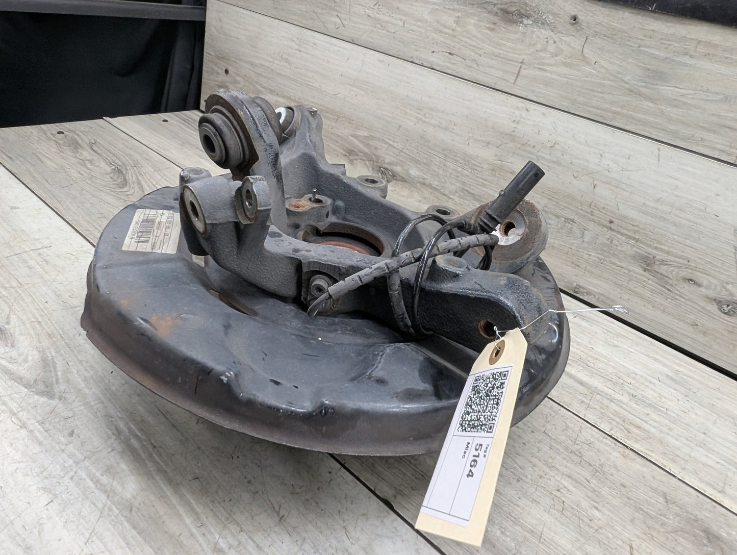 2014-2019 BMW 340 F34 Rear Right Passenger Spindle Knuckle w/ Bearing 6798984