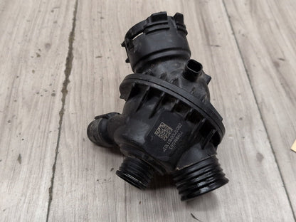 OEM BMW F15 F16 F23 F30 F32 F33 F36 Engine N55 Water Coolant Thermostat Housing