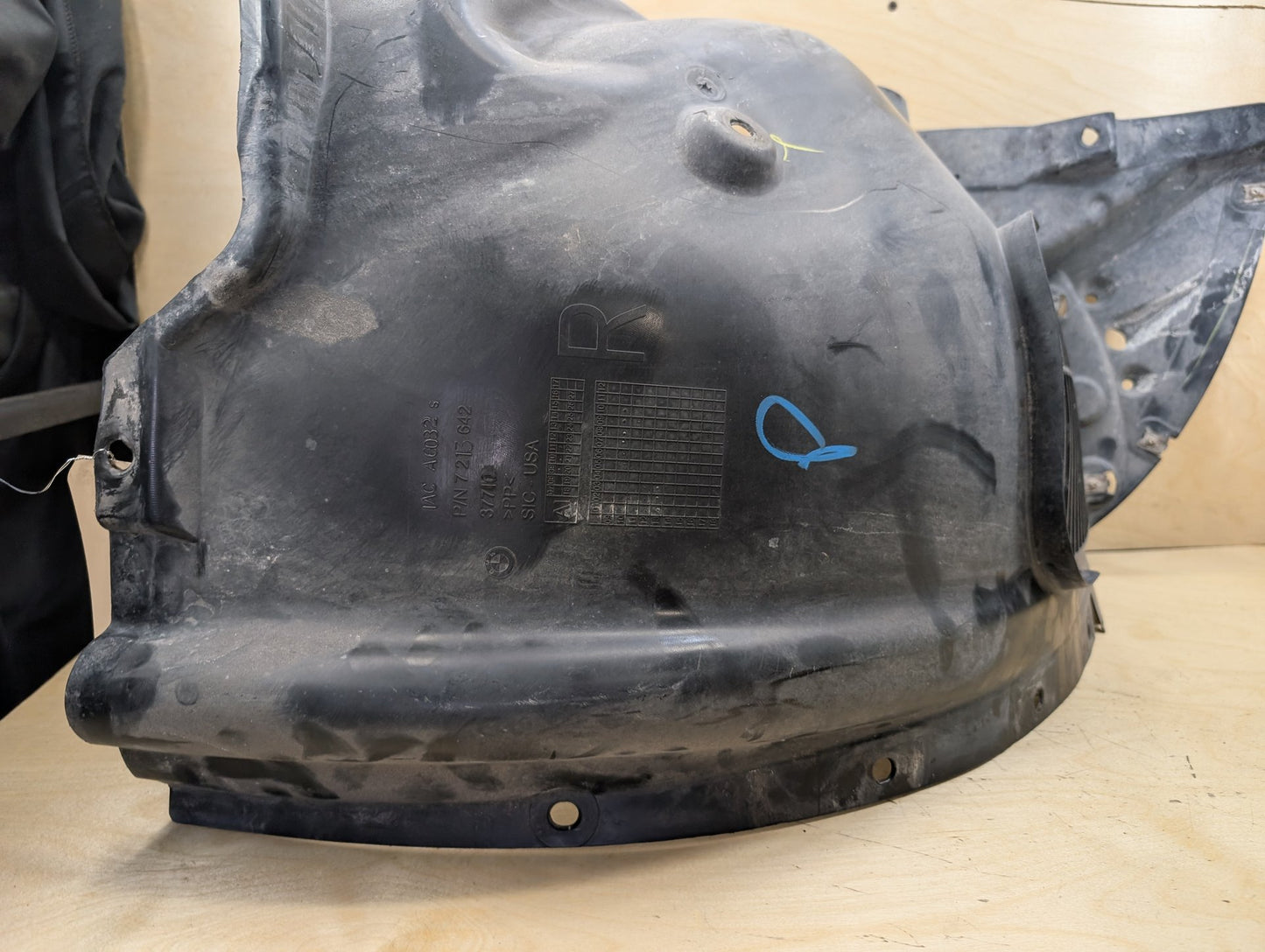 OEM BMW F25 F26 X3 X4 Front Right Passenger Fender Liner Wheel Splash Shield