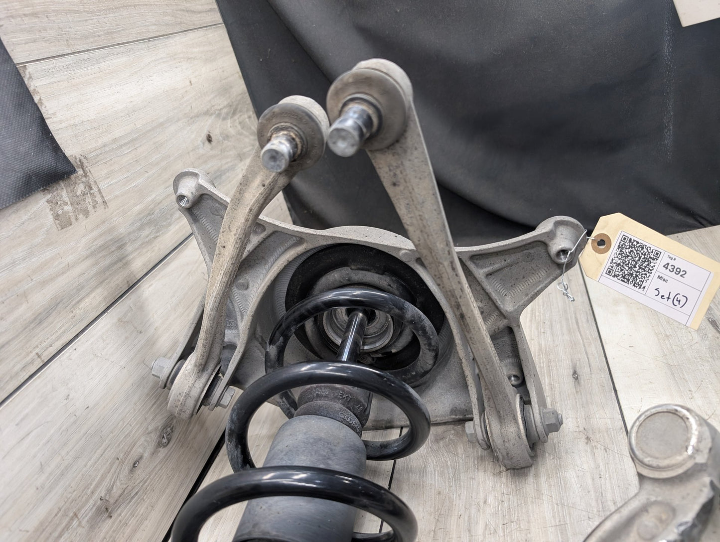 2008 - 2017 Audi S5 8T Front Right Passenger Control Arms SET 8K0407271AJ