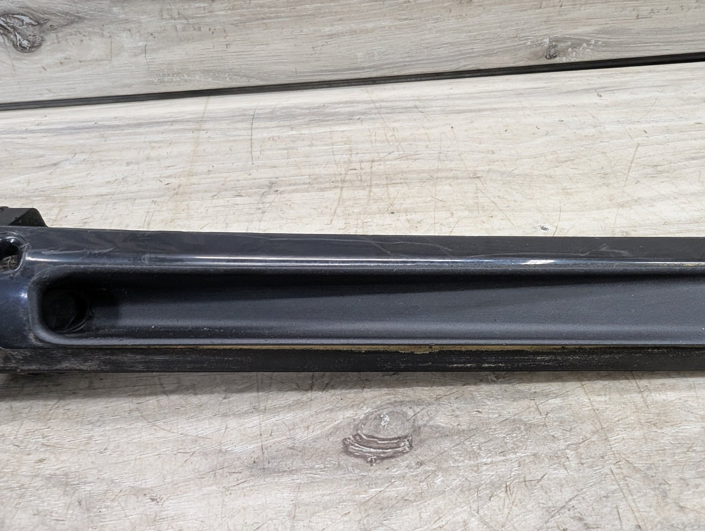 2016-2022 BMW 750Li G12 Left Driver Side Skirt Rocker Panel Carpet Light Module 7370179