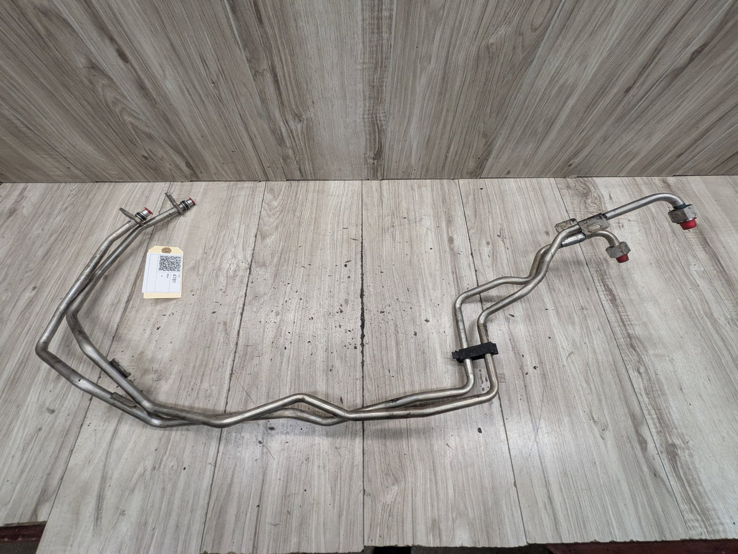 2008 - 2017 Audi S5 8T Engine Oil Cooler Line Return Flow SET 8K0317817DH