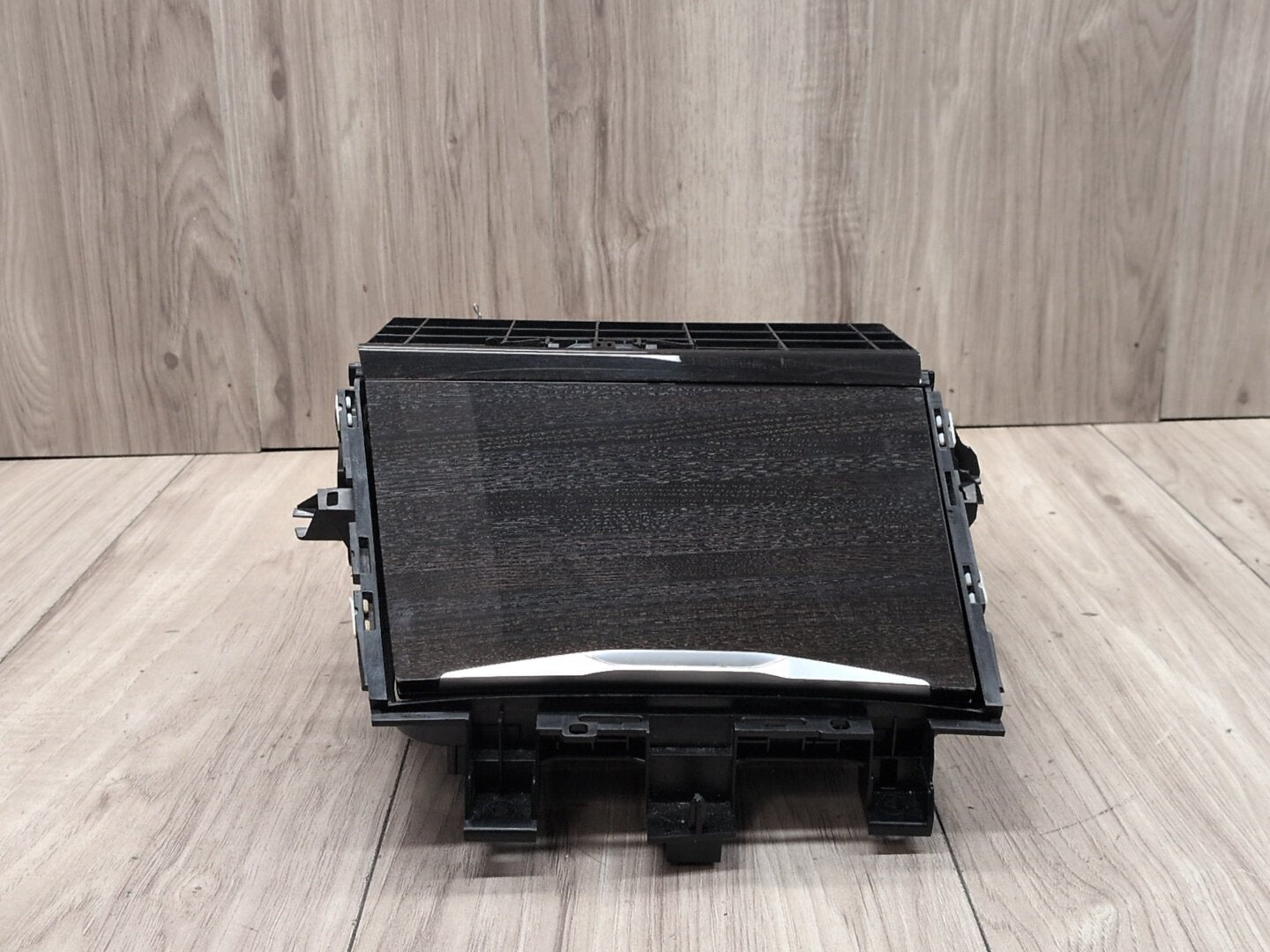 OEM BMW G20 G22 G23 330 M340 430 M440 Center Console Storage Cup Holder
