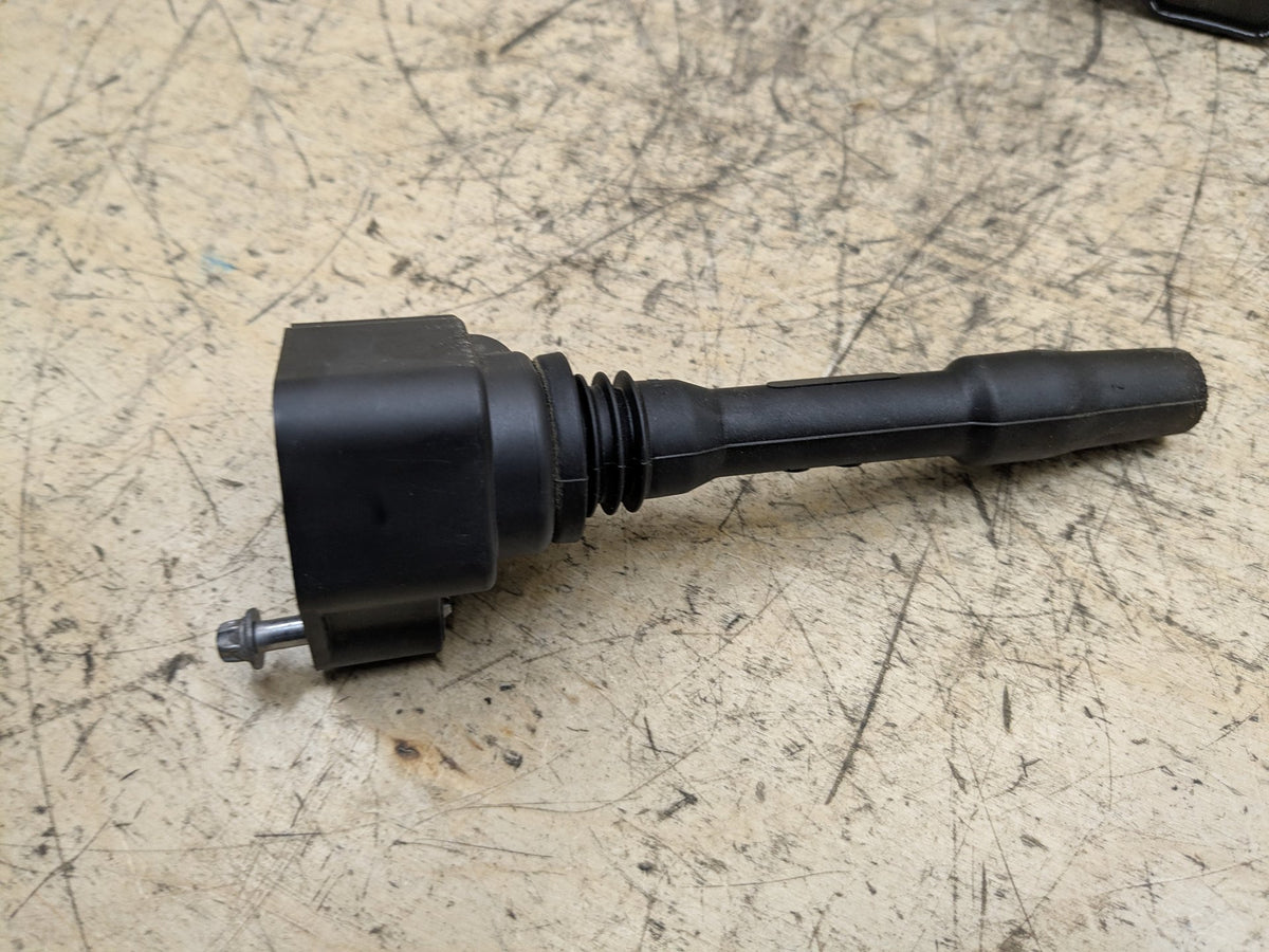 2016-2019 BMW G12 740Li B58B30M0 Engine Motor Ignition Coil SET 8643360