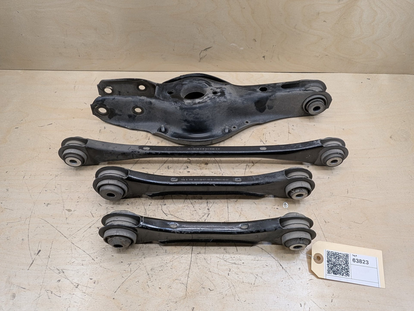 2012-2018 BMW 320i F30 Rear Right Passenger Control Arms SET 6792540